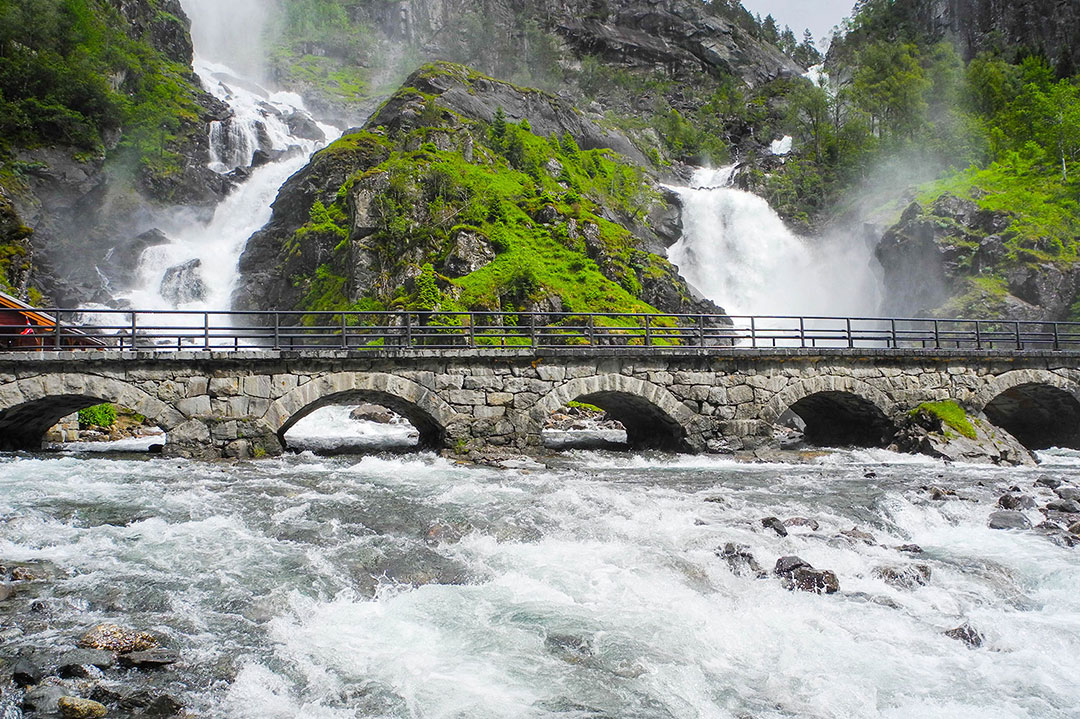 cascadas de noruega