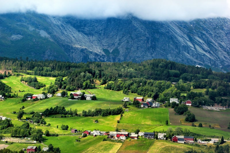 Noruega al completo . Ruta Atlántica Trolls y Fiordos