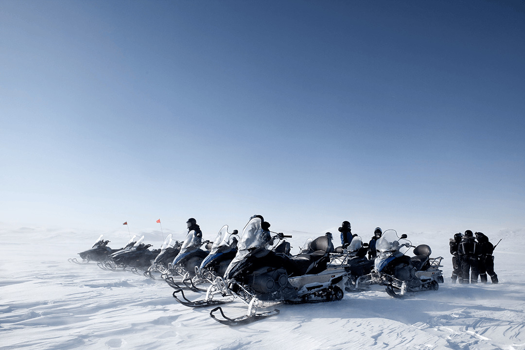 Aventuras con Moto de Nieve en Noruega02