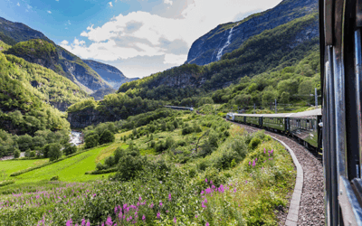 El Tren de Flåm vs. El Tren de Rauma: ¿Cuál es el Más Bonito del Mundo?
